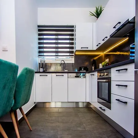 Avocado Offering Peace And Relaxation